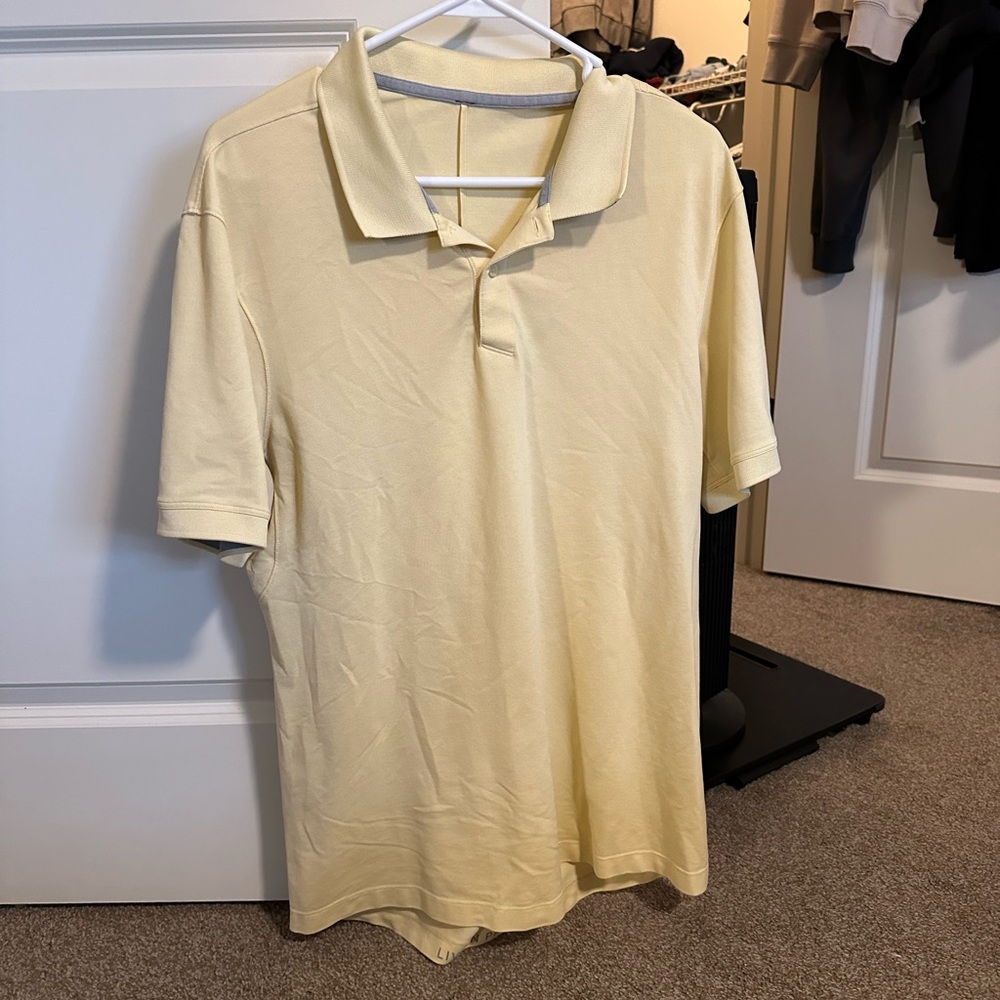 Lululemon Polo (SIZE LARGE)